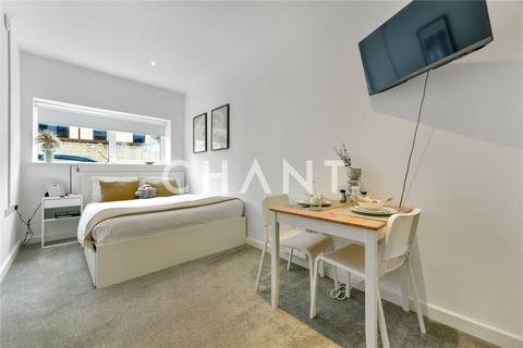Studio to rent, Magnum House, London Road, Kingston Upon Thames, KT2