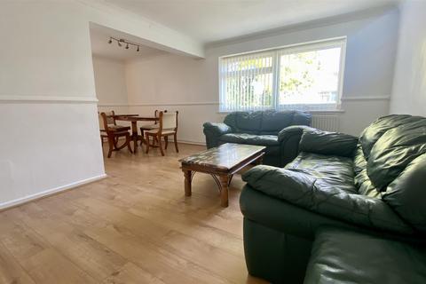 undefined, Triumph Close, Coventry * GROUND FLOOR *