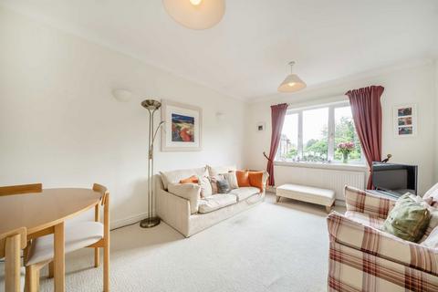 2 bedroom flat for sale, Kempton Court, Sunbury-On-Thames TW16