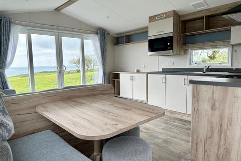2 bedroom property for sale, Gwendreath, Helston TR12
