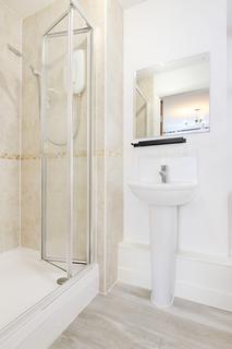 18/3 Ferry Gait Crescent, Edinburgh, EH4 4GR