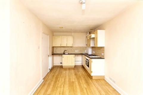 1 bedroom flat for sale, 55B High Street North, Dunstable LU6 1JF