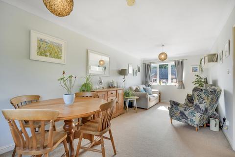 42 Earlsfield Drive, Chelmsford, CM2 6SX
