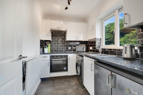 42 Earlsfield Drive, Chelmsford, CM2 6SX