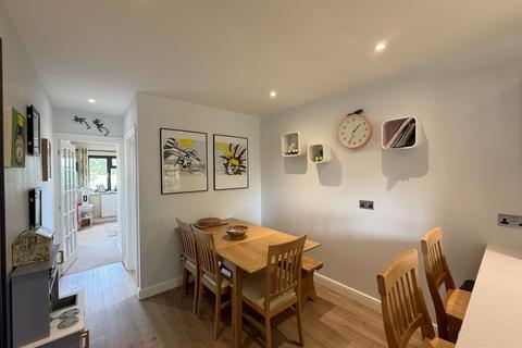 undefined, Link End Road, Corse Lawn GL19