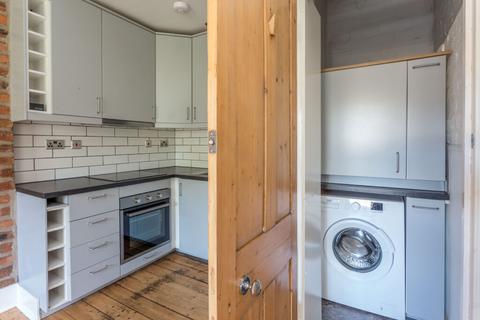 5/5 Beaverhall Road, Edinburgh, EH7 4JQ