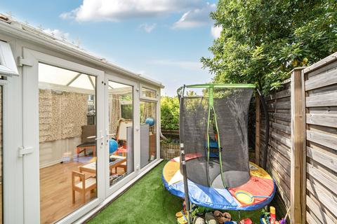 4 bedroom terraced house for sale, Bedster Gardens, West Molesey, Surrey, KT8