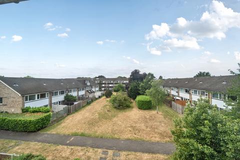 4 bedroom terraced house for sale, Bedster Gardens, West Molesey, Surrey, KT8