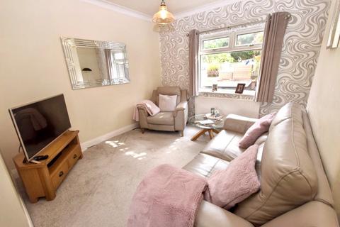 3 bedroom terraced house for sale, Ring Road, Farnley, Leeds, West Yorkshire