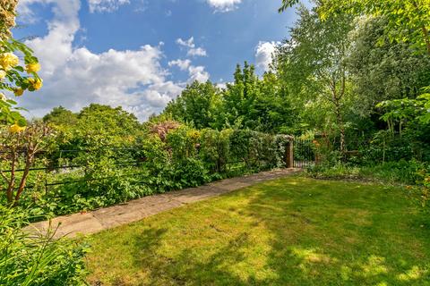 5 bedroom townhouse for sale, St. James Terrace, Winchester, SO22