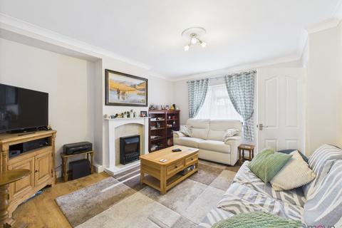 65 Clyde Crescent, Cheltenham, GL52 5QY