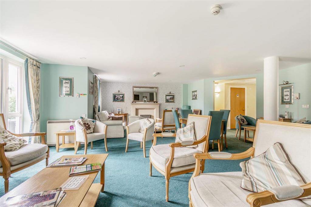 8515749-interior15.jpg