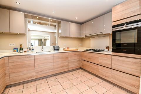 2 bedroom apartment for sale, Barton Chase, First Marine Avenue, Barton on Sea, Hampshire, BH25