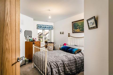 1 bedroom apartment for sale, Miller Court, High View, Bedford, Bedfordshire, Mk41 8EZ
