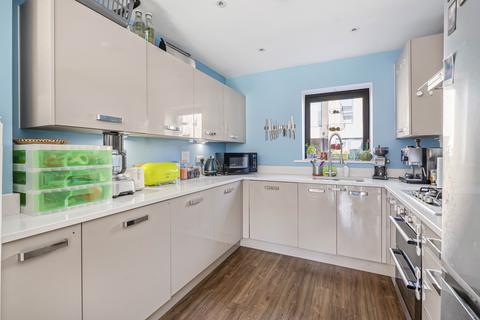 18 Allbutt Way, Trumpington, Cambridge, CB2 9DU