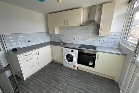 4 bedroom house to rent, Roycroft Road, Bristol BS34
