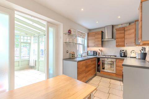 1, Florentines Court Allhallowgate, Ripon, HG4 1WB