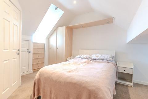 1, Florentines Court Allhallowgate, Ripon, HG4 1WB