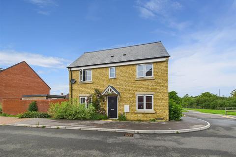 15 Babington Close, Bowerhill, Melksham, SN12 6ZA