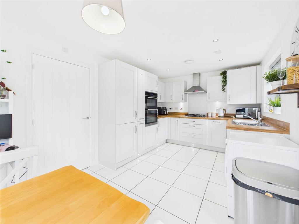 Kitchen / Diner