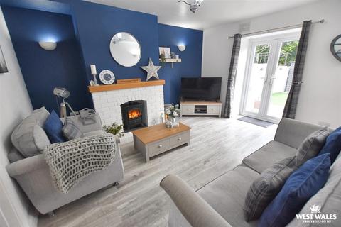2 bedroom terraced house for sale, Newton Terrace, Kilgetty