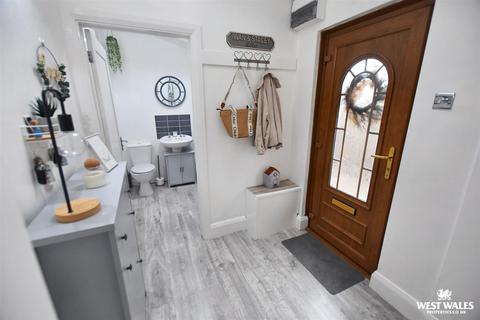 2 bedroom terraced house for sale, Newton Terrace, Kilgetty