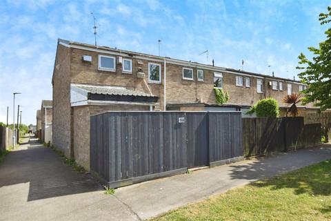 100 Frampton Close, Bransholme, Hull, HU7 6AJ
