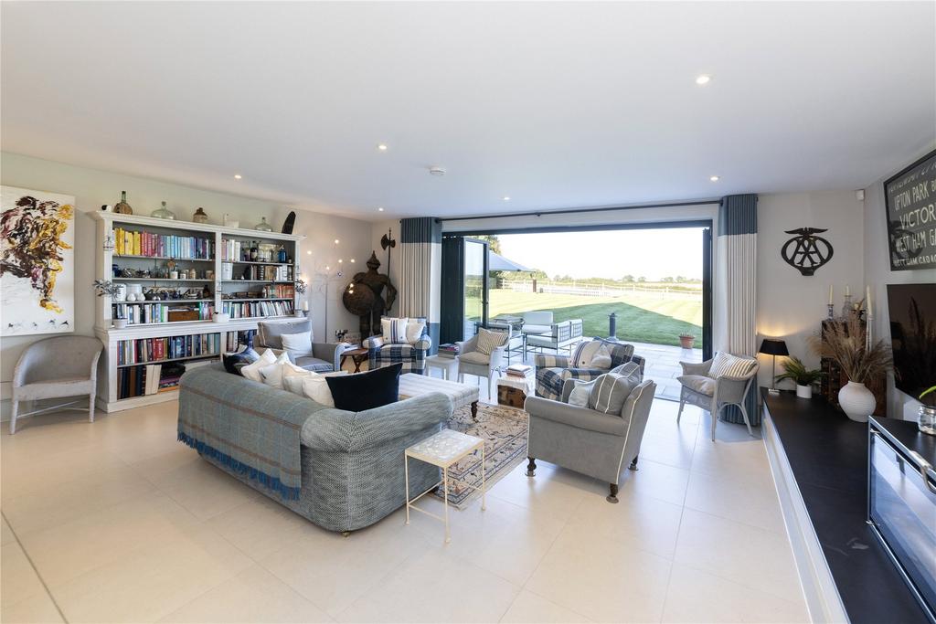 Sitting Area