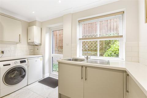 39 Barn Close, Oxford, OX2 9JP