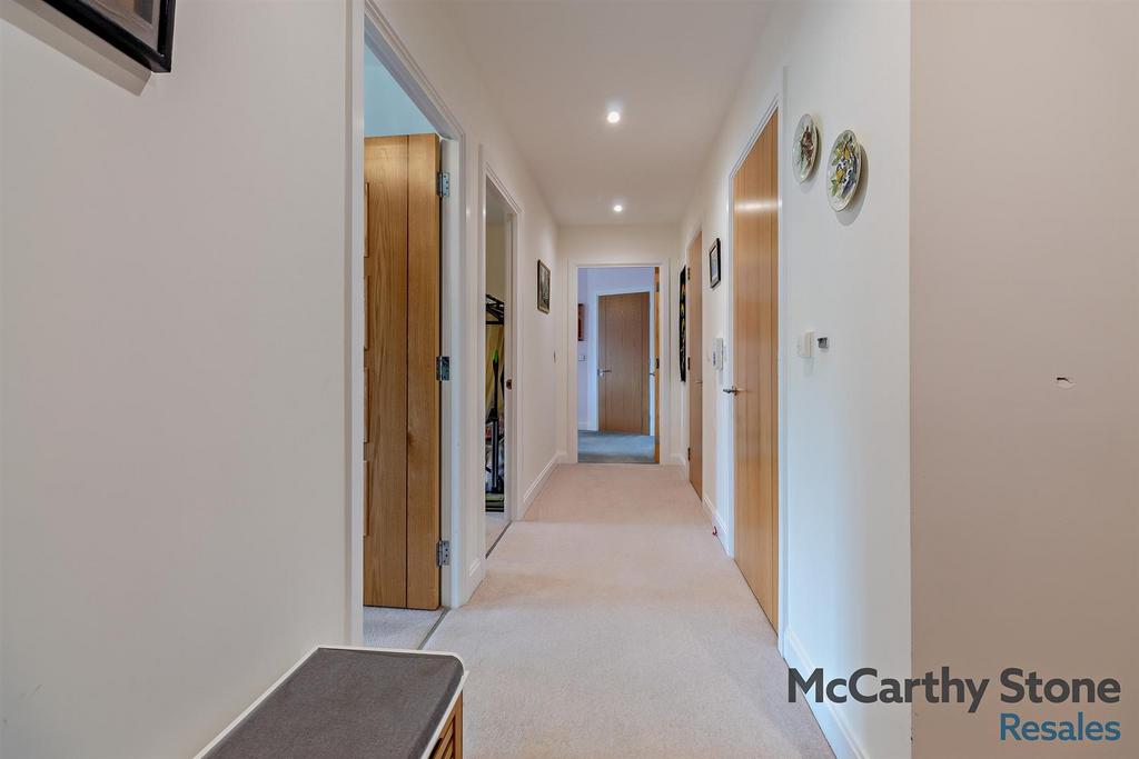 8649349-interior02-800.jpg