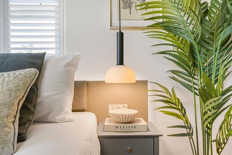 Apartment to rent, Shirland Road, London W9