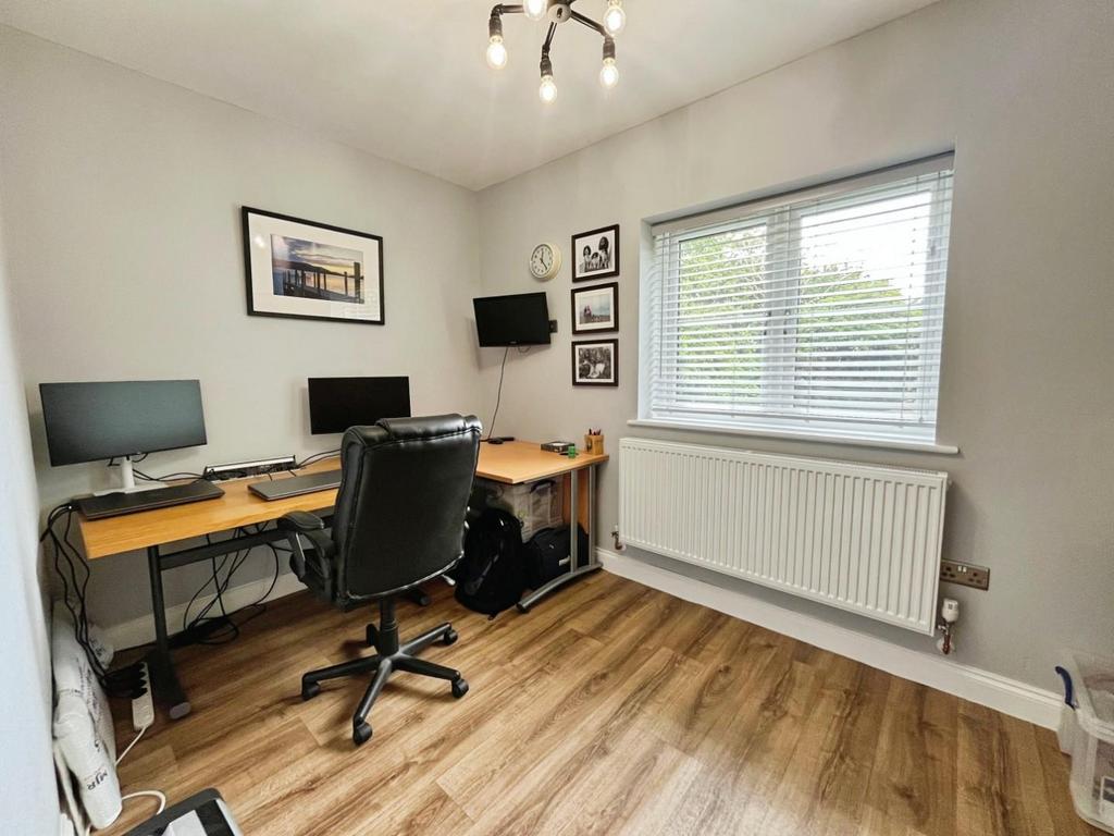F20bf714-Office.jpeg