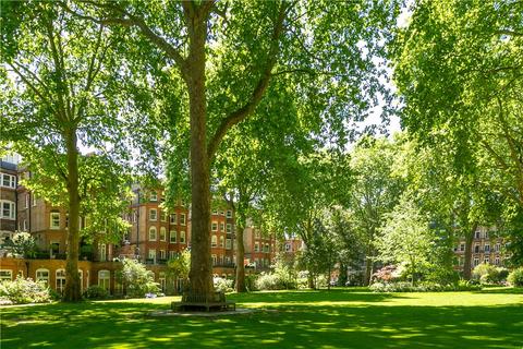 10 Hesper Mews, London, SW5 0HH