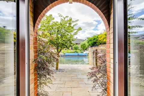 undefined, Albany Mews, Ware SG12