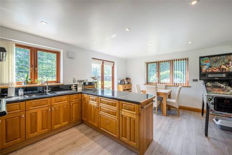 5 bedroom detached house for sale, Hawkenbury Road, Hawkenbury, Staplehurst, Kent, TN12