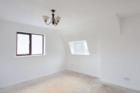 1 bedroom flat for sale, Flat 9, Albany Court, Dallow Road, Luton LU1 1NP
