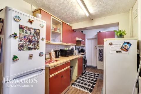 3 bedroom terraced house for sale, Nelson Road Central, Great Yarmouth