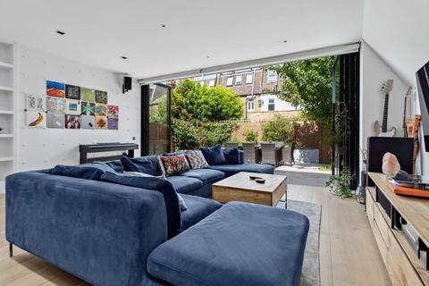 undefined, Ellaline Road, Hammersmith, London, W6