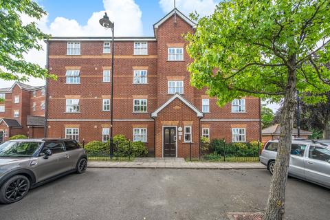 2 bedroom flat for sale, Macmillan Way, Tooting, London, SW17