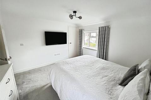 72 Caegwyn, Llanidloes, SY18 6DS