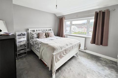 72 Caegwyn, Llanidloes, SY18 6DS