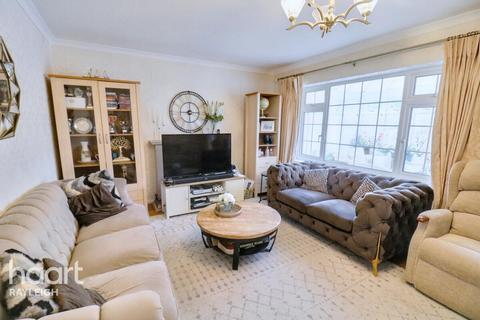 4 bedroom detached house for sale, The Chase, Rayleigh