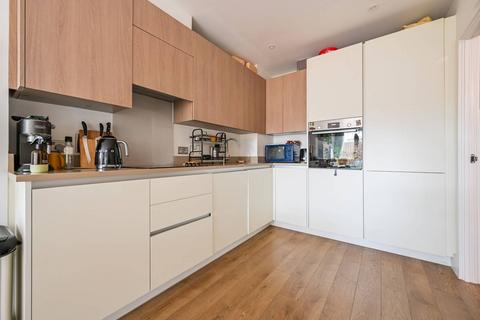 2 bedroom flat for sale, Grattan Court, Bow E3