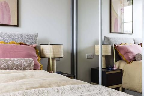 3 bedroom flat to rent, Marble House, Hayes and Harlington, Hayes, UB3