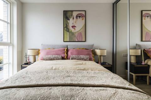 3 bedroom flat to rent, Marble House, Hayes and Harlington, Hayes, UB3