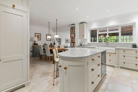 4 bedroom detached house for sale, Mayes Lane, Chelmsford CM3