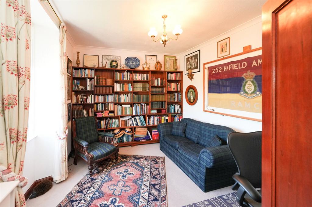 Study / Bedroom 3