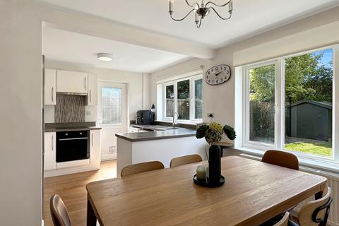 4 bedroom detached house for sale, Scotts Crescent, Huntingdon PE28