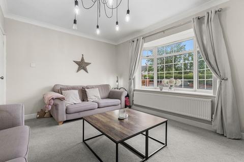 41 Cornwall Avenue, Bolton, BL5 1DZ