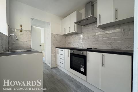 3 bedroom terraced house to rent, Garfield Road, Great Yarmouth